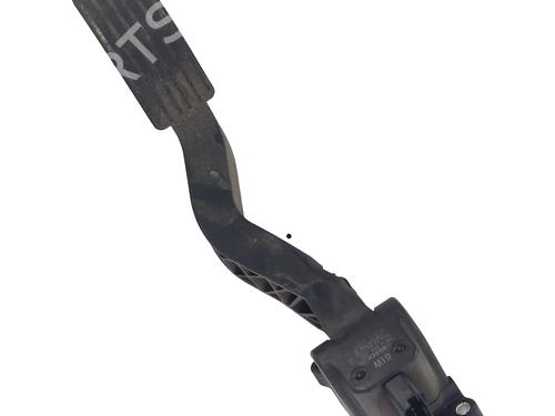 pedal-citroen-c4-i-lc_-2004-2005-2006-2007-2008-2009-2010-2011-2012-2013-2014-35887403 main image