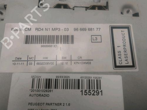 Used Radio Radio 24882064 24882064