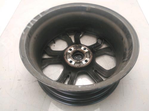 rim-ford-fiesta-vii-hj-hf-15-tdci-2237389-2017-22441574 main image