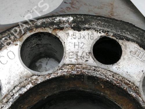 rim-audi-a3-sportback-8pa-2004-2005-2006-2007-2008-2009-2010-2011-2012-2013-2014-2015-31284140 main image