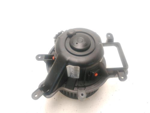 Used Heater blower motor PEUGEOT 3008 I MPV (0U_) 1.6 HDi (112 hp) 25706072