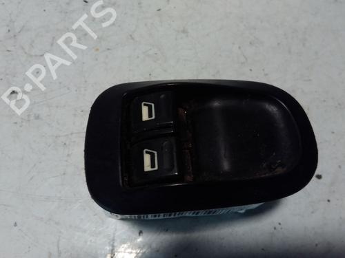 Used Left front window switch PEUGEOT 206 Hatchback (2A/C) [1998-2012]  15755889