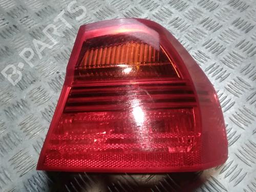 Used Right taillight BMW 3 (E90) 325 d (197 hp) 16243415