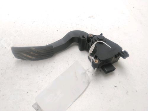 Pedal RENAULT MEGANE IV Hatchback (B9A/M/N_) 1.5 dCi 110 (B9A3) (110 hp) 28331039