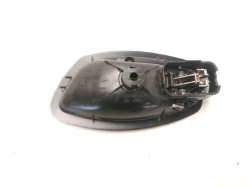 Used Front right interior door handle Front right interior door handle 19748474 19748474