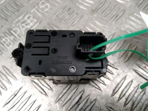 Used Switch Switch RENAULT SCÉNIC III (JZ0/1_) 1.6 dCi (JZ00, JZ12) (130 hp) 13080128 13080128