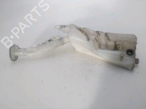 Used Windscreen washer tank RENAULT CLIO III (BR0/1, CR0/1) 1.5 dCi (BR17, CR17) (86 hp) 28159935