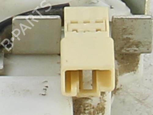 Used Tailgate lock Tailgate lock SUZUKI VITARA (LY) 1.6 DDiS AllGrip (APK416D) (120 hp) 30740605 30740605