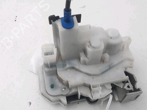 Used Front right lock FIAT DOBLO Cargo (263_) 1.6 D Multijet (263WXD1B, 263WXR1B, 263WXX1B, 263ZXD1B,... (105 hp) 30916576