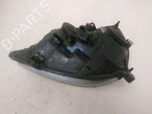 Używane Lampa przednia prawa RENAULT CLIO II (BB_, CB_) 1.5 dCi (B/CB07) (65 hp) 29264578