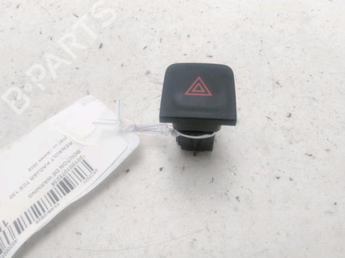 Used Warning switch RENAULT KADJAR (HA_, HL_) 1.2 TCe 130 (HLMR) (130 hp) 28331083