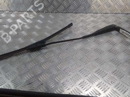 Used Front windshield wiper arm RENAULT CLIO II (BB_, CB_) 1.5 dCi (B/CB3M) (64 hp) 14903104