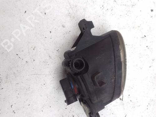 Used Left front fog light Left front fog light 15758132 15758132