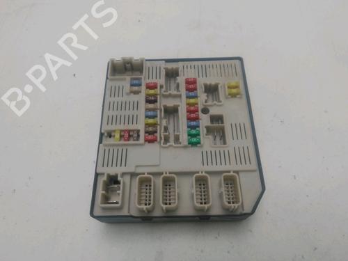 Fuse box RENAULT MEGANE III Hatchback (BZ0/1_, B3_) 1.5 dCi | BP24521144E1 