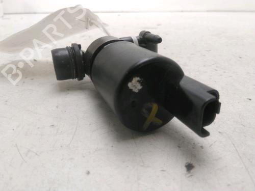 Used Washer pump DACIA DUSTER (HM_) 1.5 dCi 115 (HMAD) (116 hp) 29345044