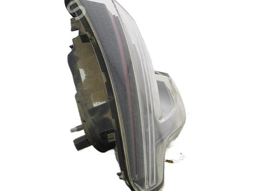 Used Right tailgate light Right tailgate light RENAULT CLIO V (B7_) 1.0 TCe 90 (B7MT) (91 hp) 33680275 33680275