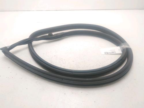 Used Rubber door seal PORSCHE CAYMAN (987) 2.9 (265 hp) 24882333