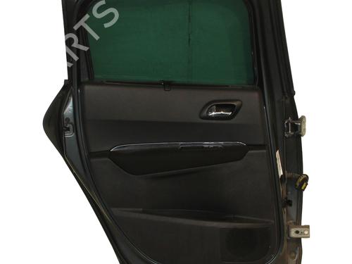 Puerta trasera izquierda PEUGEOT 3008 I MPV (0U_) 1.6 HDi (109 hp) 31284171