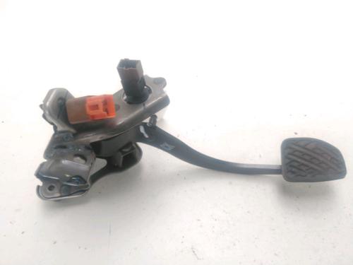 koblingspedal NISSAN JUKE (F15) 1.5 dCi (110 hp) 24878922