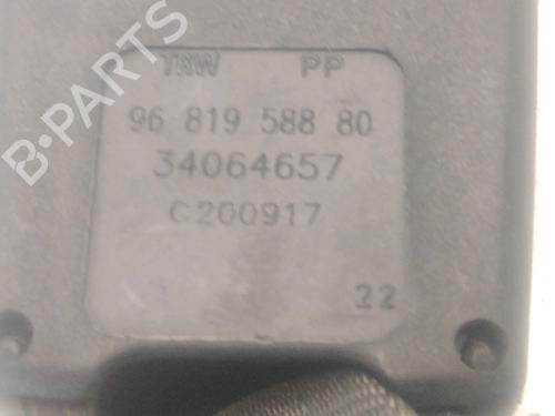 Used Seat buckle Seat buckle DS DS 3 (SA_) 1.6 BlueHDi 100 (SABHY0, SABHYT) (99 hp) 27307151 27307151