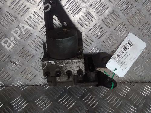 Used ABS pump RENAULT MEGANE II Saloon (LM0/1_) 1.9 dCi (LM0G, LM1G, LM2C) (120 hp) 11533880