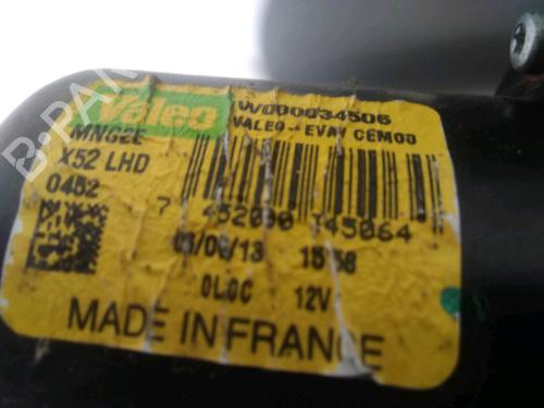 Used Front wipers mechanism DACIA SANDERO II 1.5 dCi (90 hp) 24879271