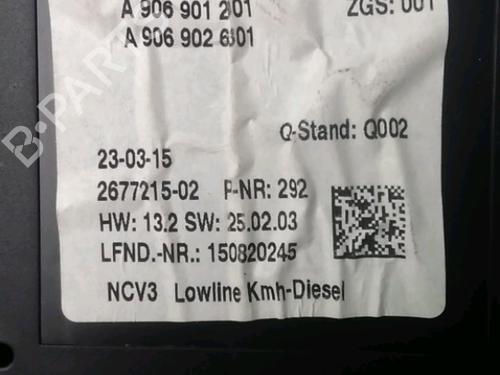 Used Instrument cluster Instrument cluster MERCEDES-BENZ SPRINTER 5-t Platform/Chassis (B906) 513 CDI (906.155, 906.253, 906.255, 906.153) (129 hp) 33444605 33444605