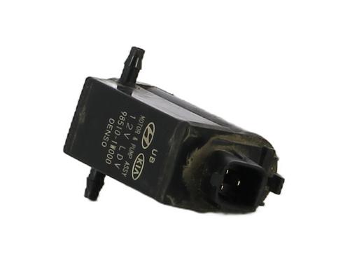 washer-pump-hyundai-tucson-tl-tle-2015-2016-2017-2018-2019-2020-2021-2022-2023-32715933 main image