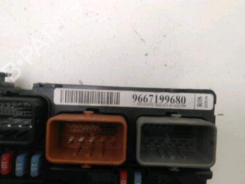 Used Fuse box Fuse box CITROËN C3 Picasso (SH_) 1.6 HDI 90 (92 hp) 21088647 21088647