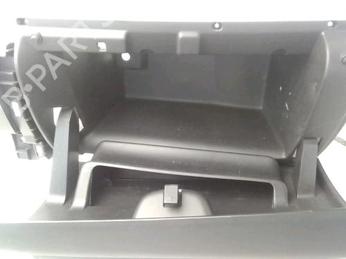 glove-box-renault-trafic-iii-van-fg_-2014-33808879 main image