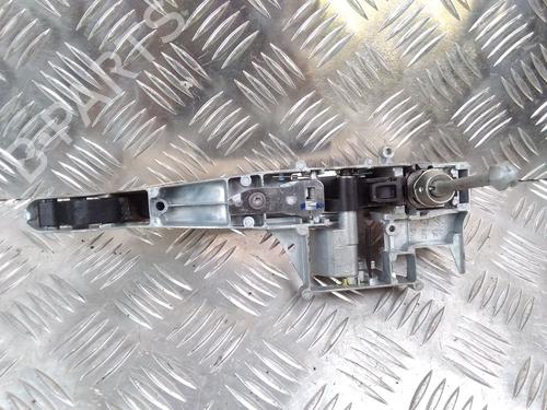 Used Front left exterior door handle PEUGEOT 208 I (CA_, CC_) 1.6 HDi / BlueHDi 75 (75 hp) 23181215