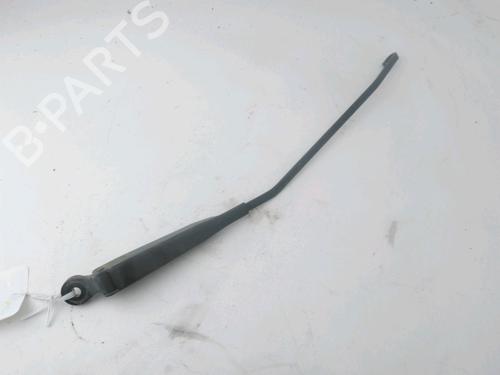 Used Front windshield wiper arm Front windshield wiper arm RENAULT KANGOO Express (FC0/1_) 1.5 dCi (FC1G) (84 hp) 39660257 39660257