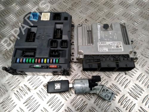 Used Engine control unit (ECU) PEUGEOT 207 (WA_, WC_) 1.6 HDi (92 hp) 13112317