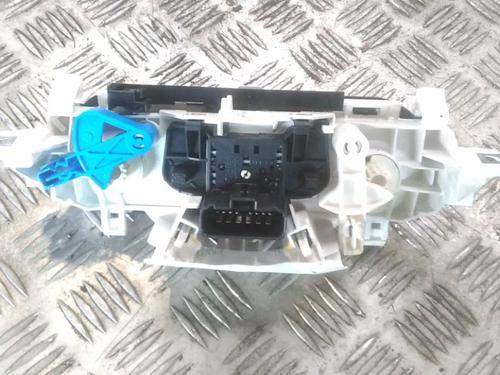 Used Climate control RENAULT TWINGO II (CN0_) 1.2 16V (CN04, CN0B) (75 hp) 16742217