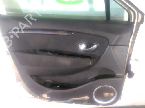 Used Left front door RENAULT SCÉNIC III (JZ0/1_) 1.5 dCi (106 hp) 24882424
