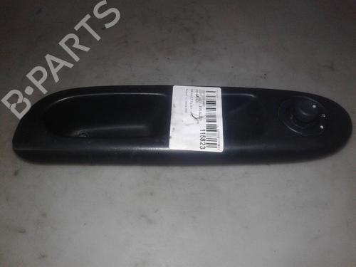 Used Left front window switch RENAULT CLIO II (BB_, CB_) 1.4 16V (B/CB0L) (95 hp) 15755874