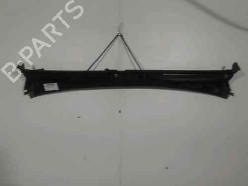 Griglia sotto parabrezza Griglia sotto parabrezza RENAULT KANGOO Express (FW0/1_) 1.5 dCi 90 (FW0G, FW05, FW08, FW11) (90 hp) 33727761 33727761