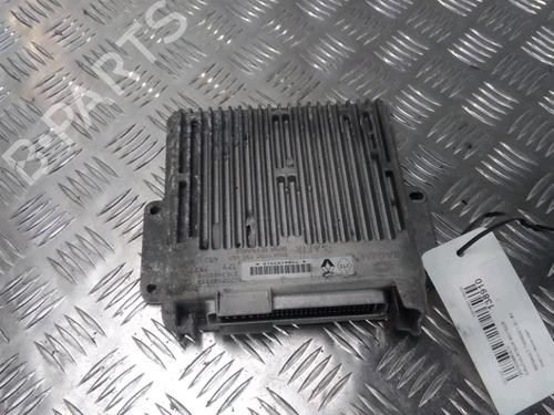 Used Engine control unit (ECU) RENAULT TWINGO I (C06_) 1.2 (C066, C068) (58 hp) 13399073