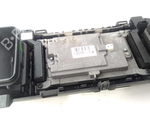 Used Display monitor Display monitor PEUGEOT EXPERT Van (V_) 2.0 BlueHDi 180 (177 hp) 33187947 33187947