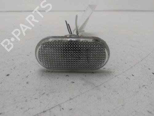 Used Left side indicator RENAULT TWINGO III (BCM_, BCA_) 1.0 SCe 70 (71 hp) 29578165