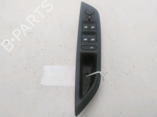 Left front window switch PEUGEOT 208 II (UB_, UP_, UW_, UJ_) 1.2 PureTech 100 | BP27394761I27