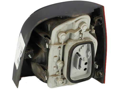 Piloto trasero izquierdo VW POLO IV (9N_, 9A_) 1.2 12V | BP29963228C34 