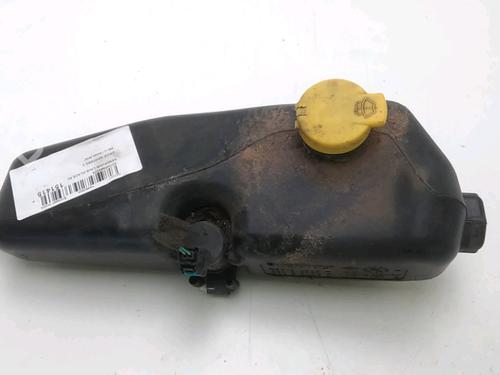 Used Windscreen washer tank DACIA SANDERO II TCe 90 (B8M1, B8MA, B8AC) (90 hp) 19702393