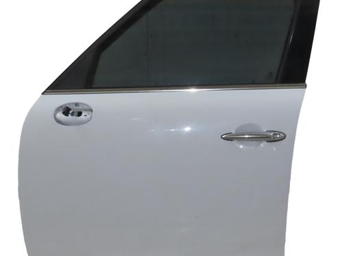 Used Left front door Left front door MINI MINI COUNTRYMAN (R60) Cooper D (112 hp) 40484643 40484643