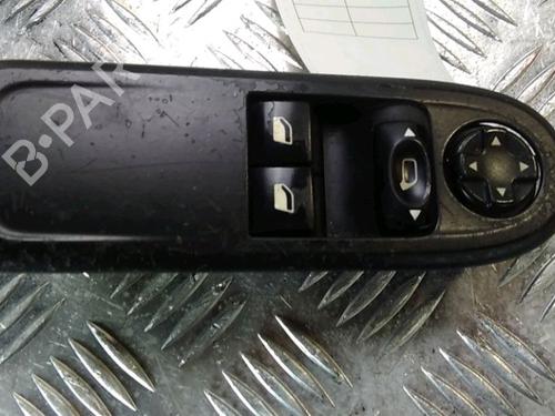 Used Left front window switch Left front window switch PEUGEOT 308 I (4A_, 4C_) 1.6 HDi (90 hp) 17339198 17339198