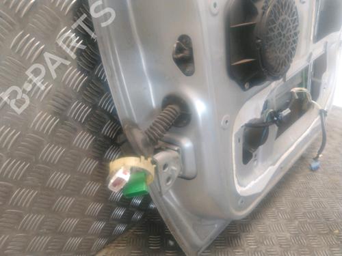 Used Right front door Right front door 36894130 36894130