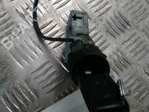 Used Ignition barrel Ignition barrel CITROËN C3 II (SC_) 1.4 HDi 70 (SC8HZC, SC8HR0, SC8HP4) (68 hp) 17372561 17372561