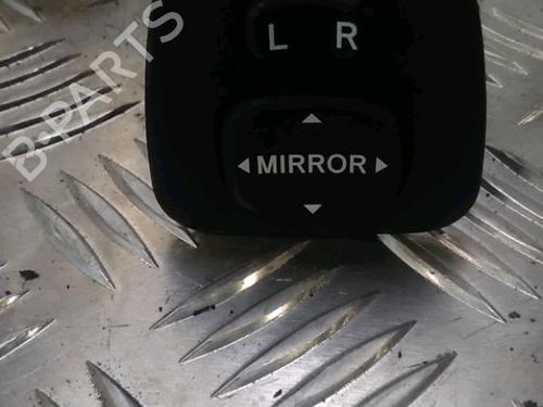 Used Mirror switch Mirror switch PEUGEOT 108 1.0 VTi 72 (72 hp) 13243452 13243452