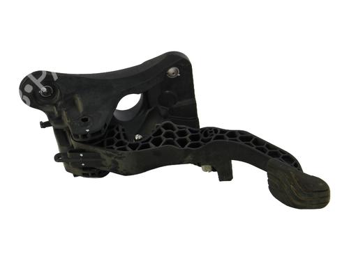 Clutch pedal RENAULT CLIO V (B7_) 1.5 Blue dCi 115 (B7AD) | BP32659634I13