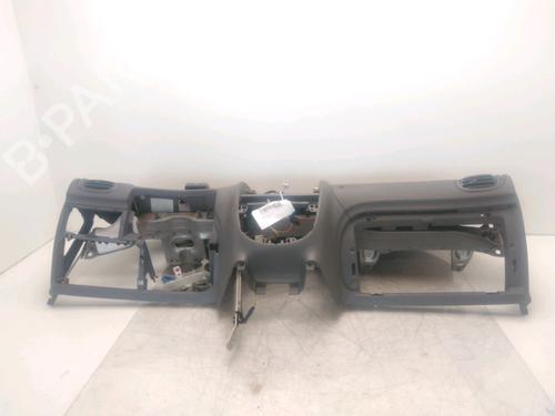 Used Dashboard Dashboard PEUGEOT 206 Hatchback (2A/C) 1.4 i (75 hp) 25886234 25886234